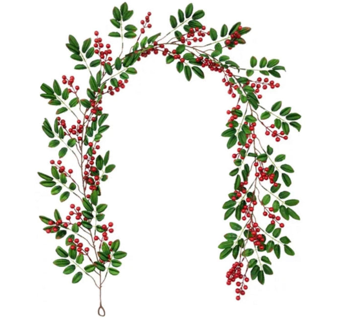 Berry & Leaves Garland